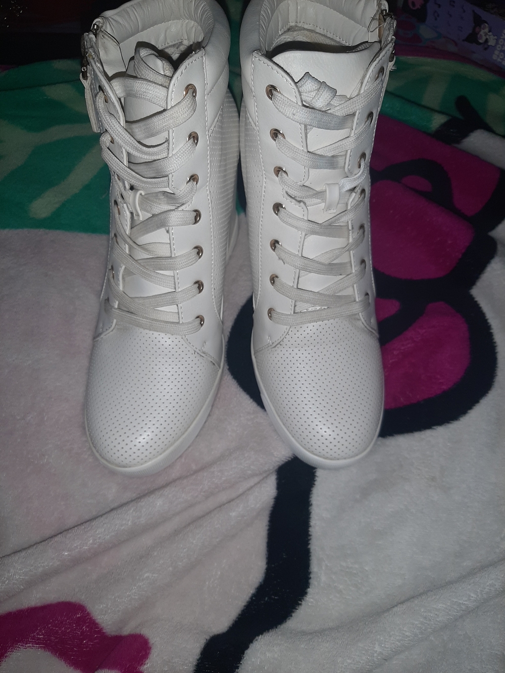 White High-Top Women's Casual Sneakers